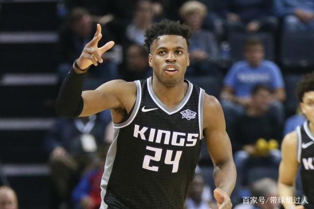 火箭大胜快船升至西部第三 雷霆轻取太阳3连胜